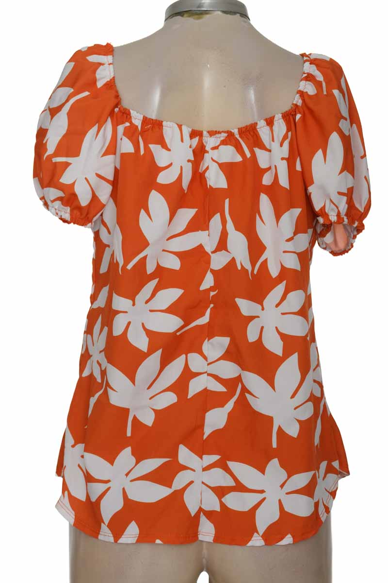 Blusa color Naranja - Closeando