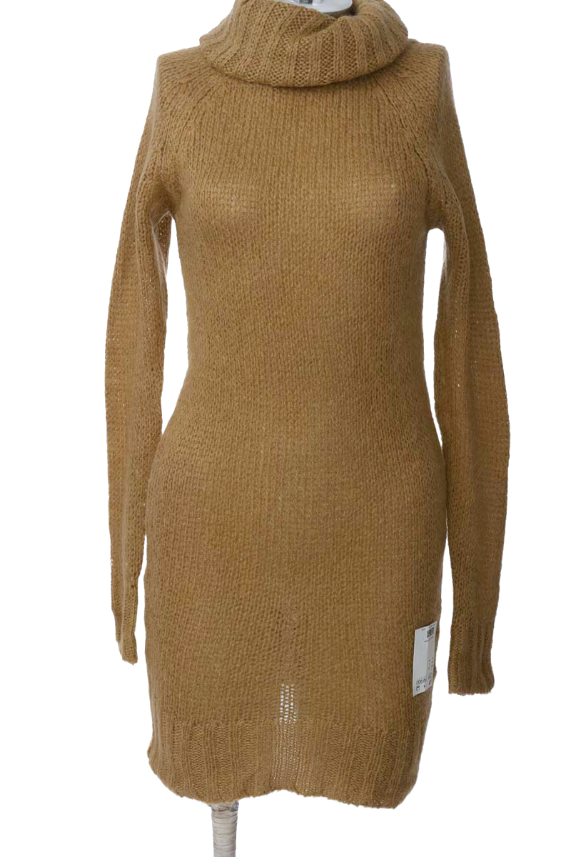 Vestido / Enterizo color Beige - ZARAKNIT