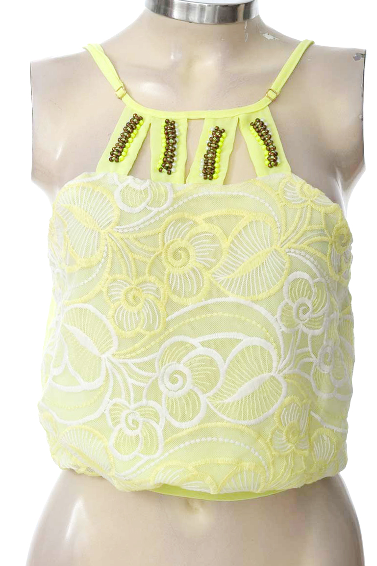 Top / Camiseta color Verde - Closeando