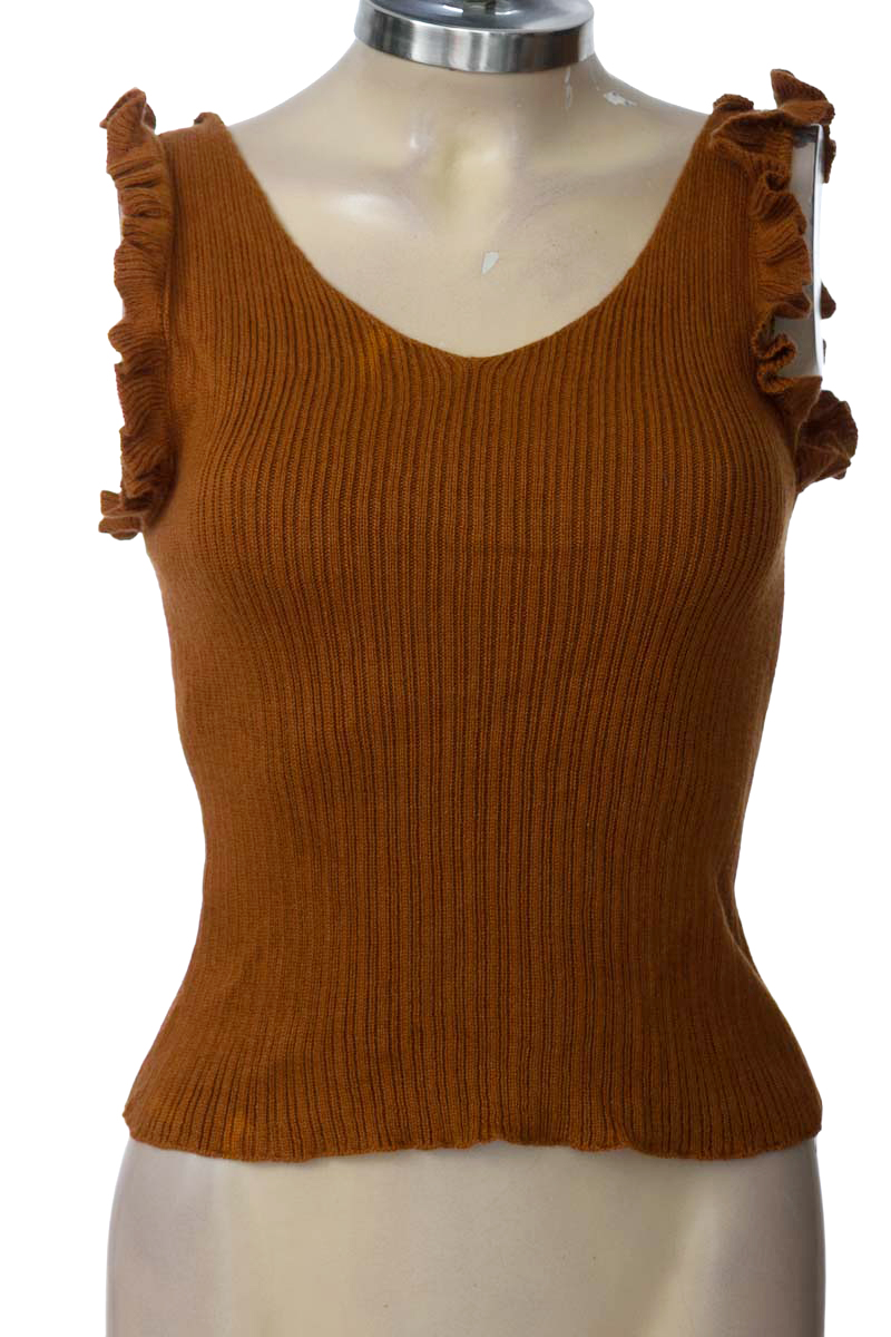 Top / Camiseta color Café - Closeando