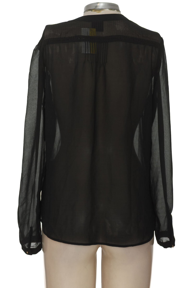 Blusa color Negro - Armi