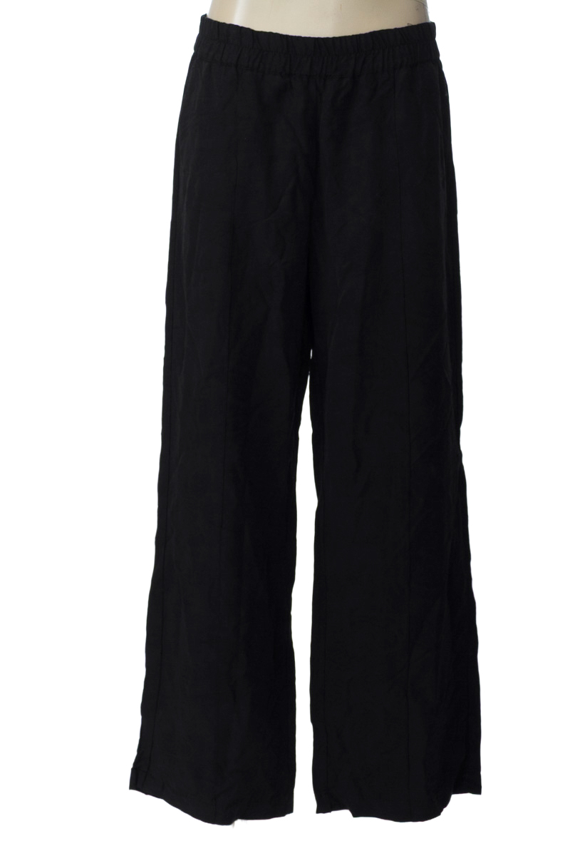 Pantalones color Negro - Zara