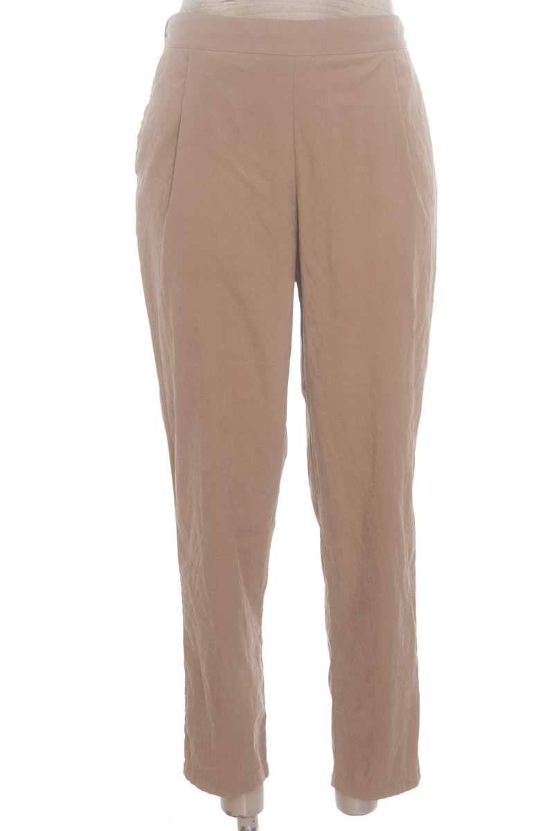 Pantalones color Beige - Leonisa