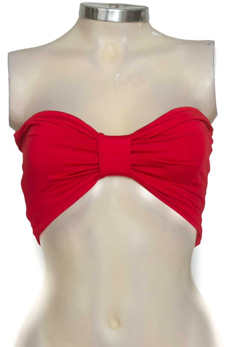 Top / Camiseta color Rojo - Mogomatte