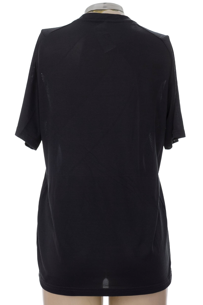 Ropa Deportiva / Salida de Baño color Azul - Closeando