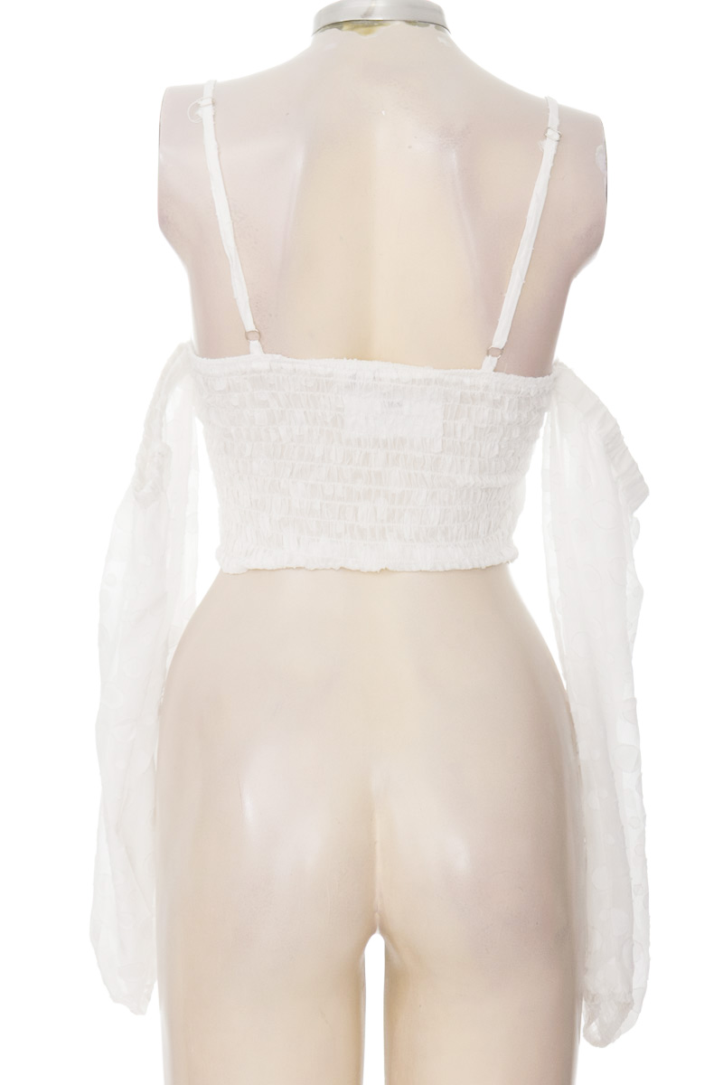 Top / Camiseta color Blanco - Lucky