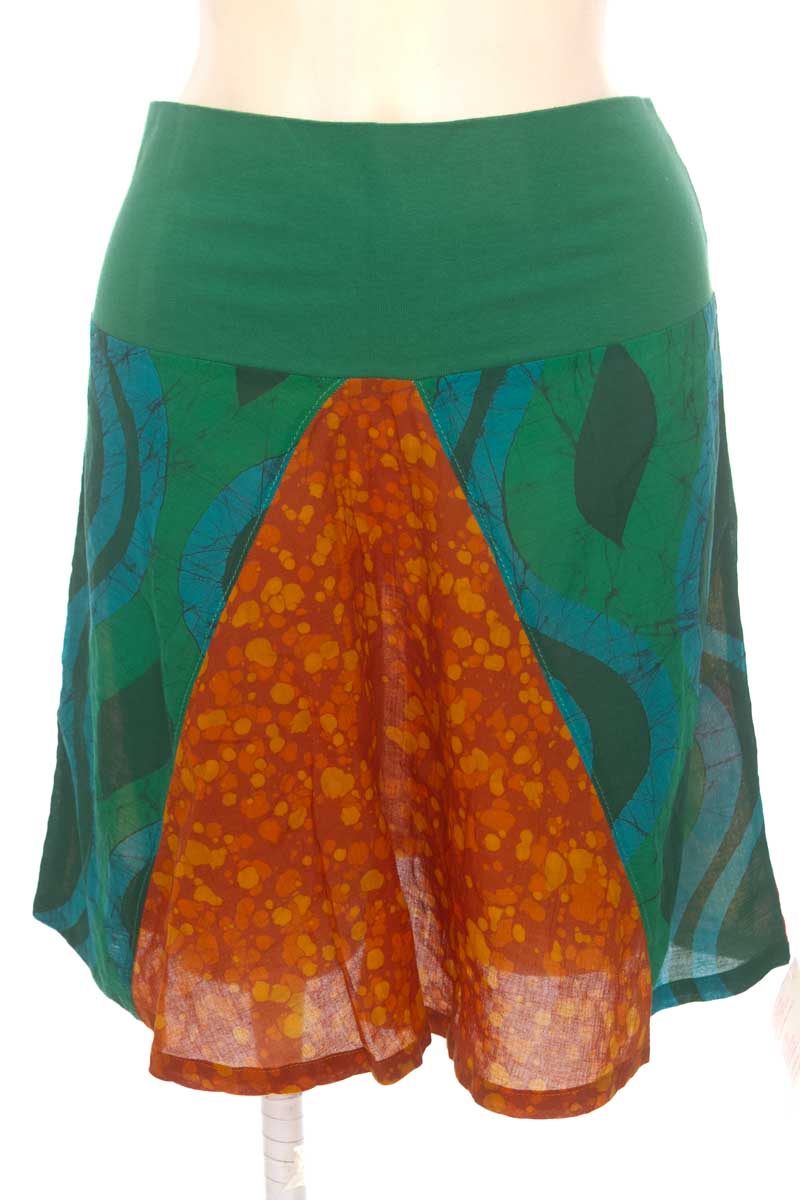 Falda color Estampado - Closeando