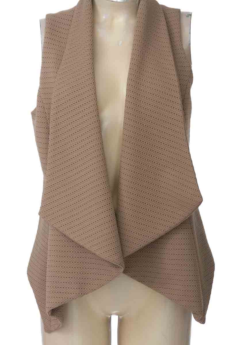 Chaqueta / Abrigo color Beige - Luis Fernando Guerra