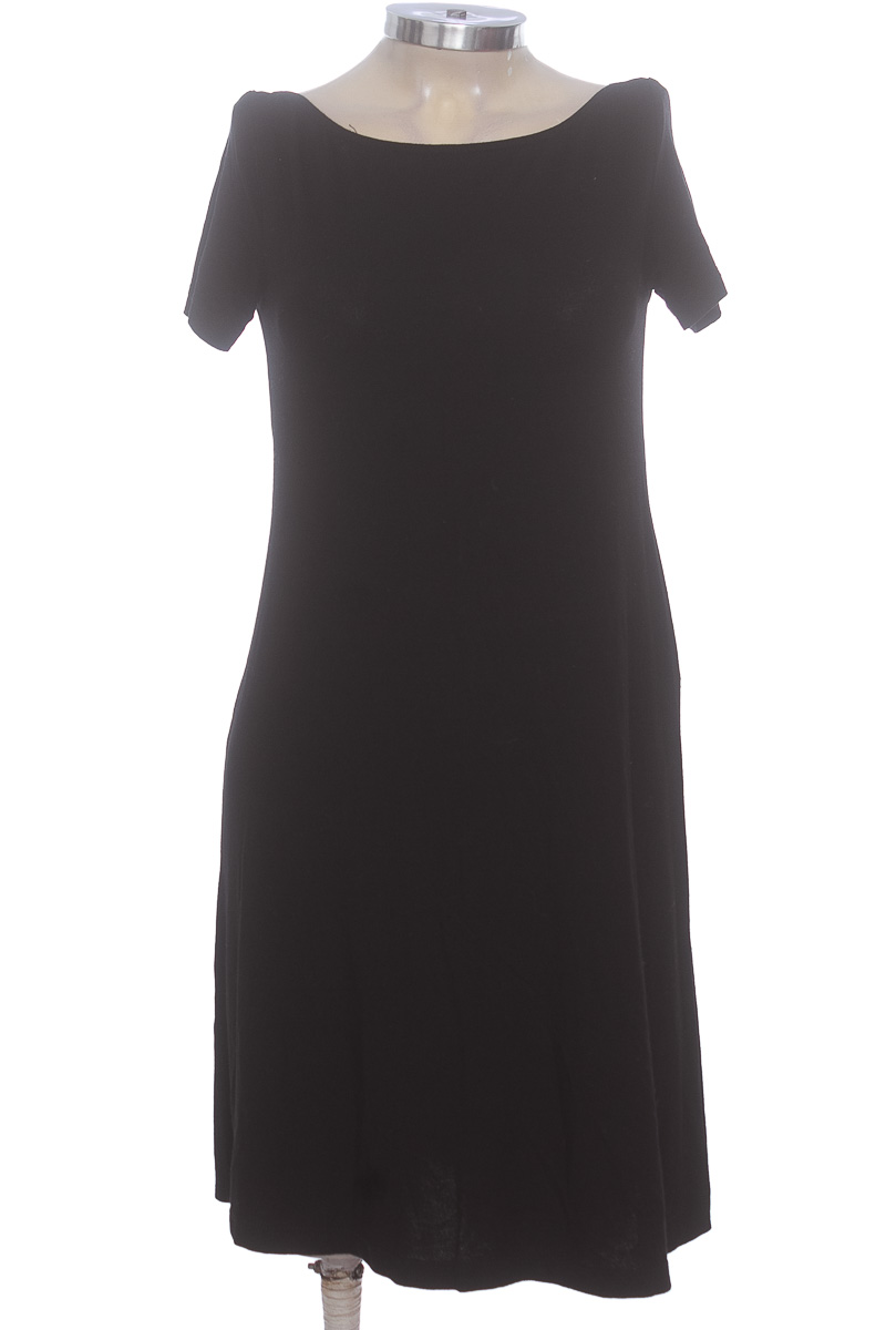 Vestido / Enterizo color Negro - Stradivarius