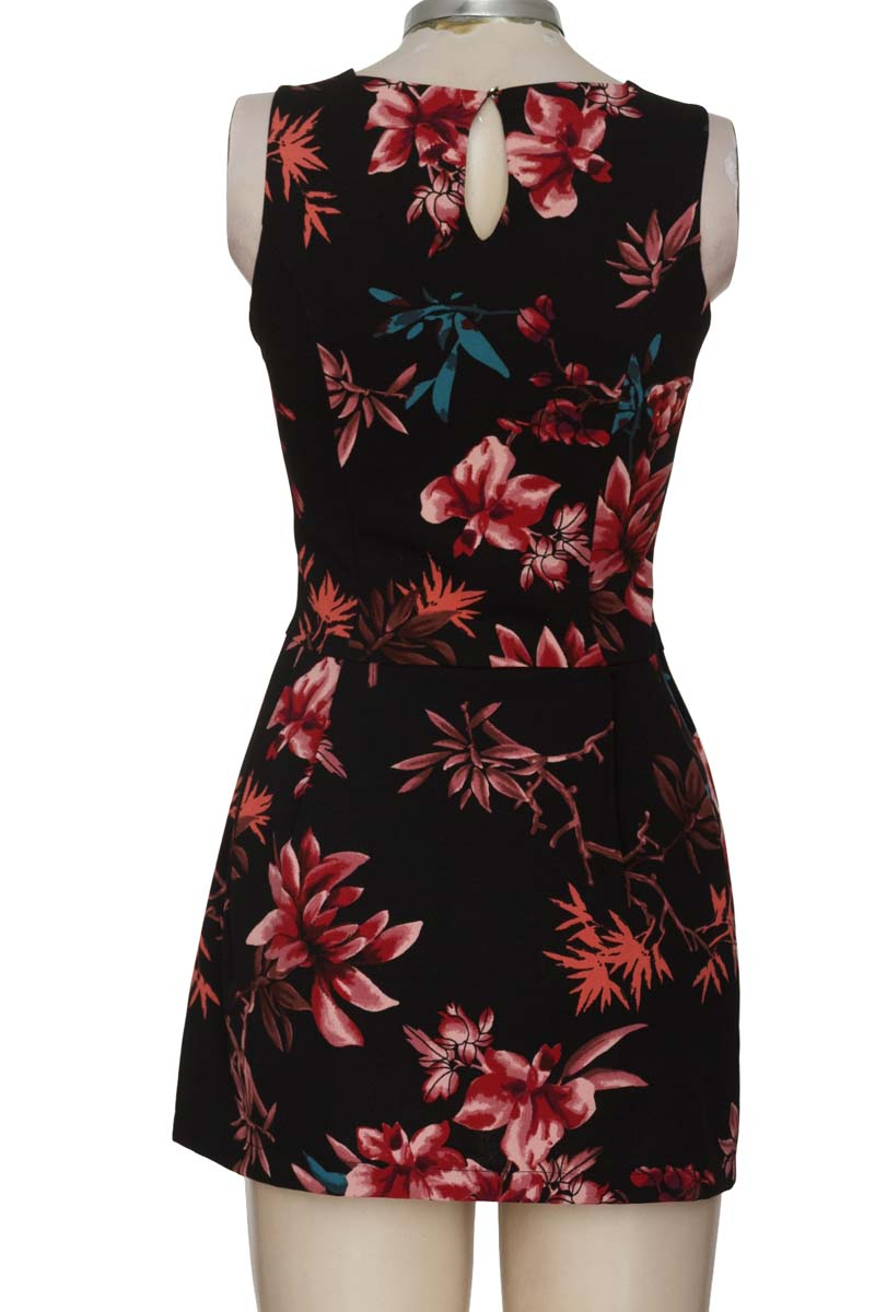 Vestido / Enterizo color Negro - FDS