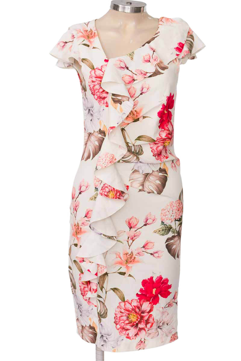 Vestido / Enterizo color Blanco - Closeando