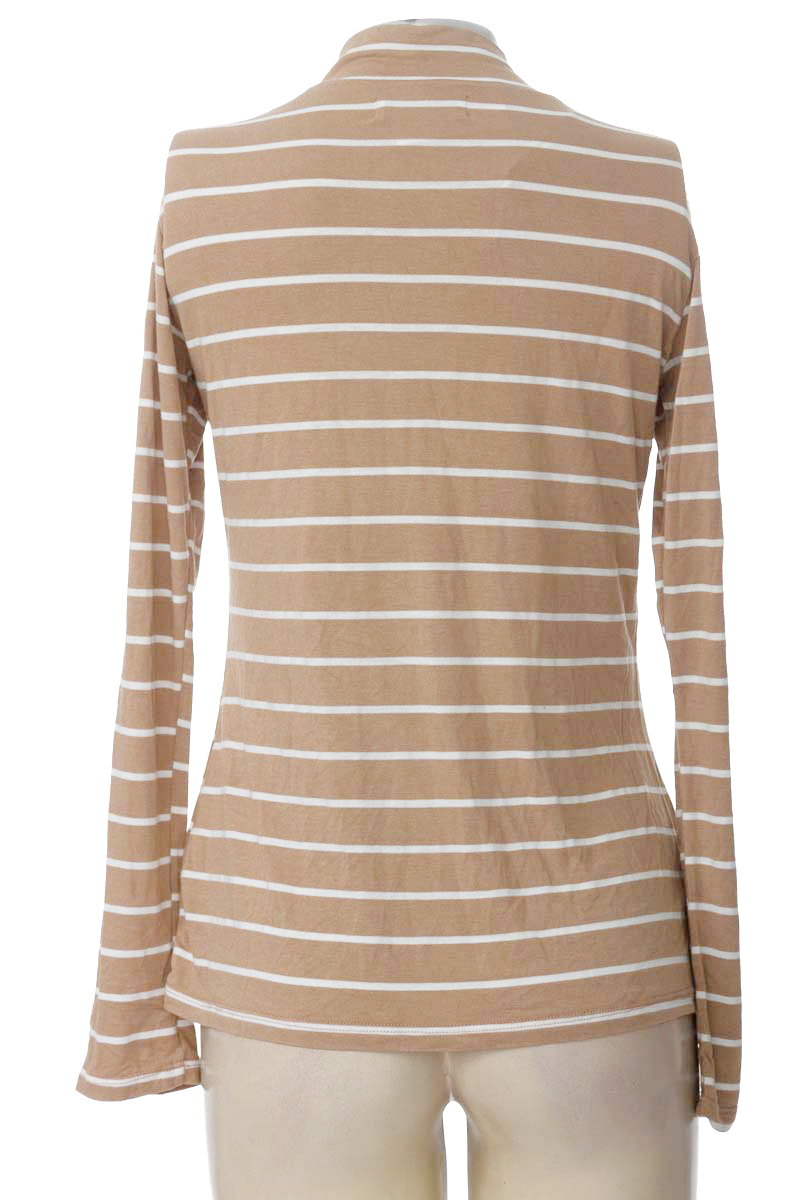 Top / Camiseta color Beige - Arkitect
