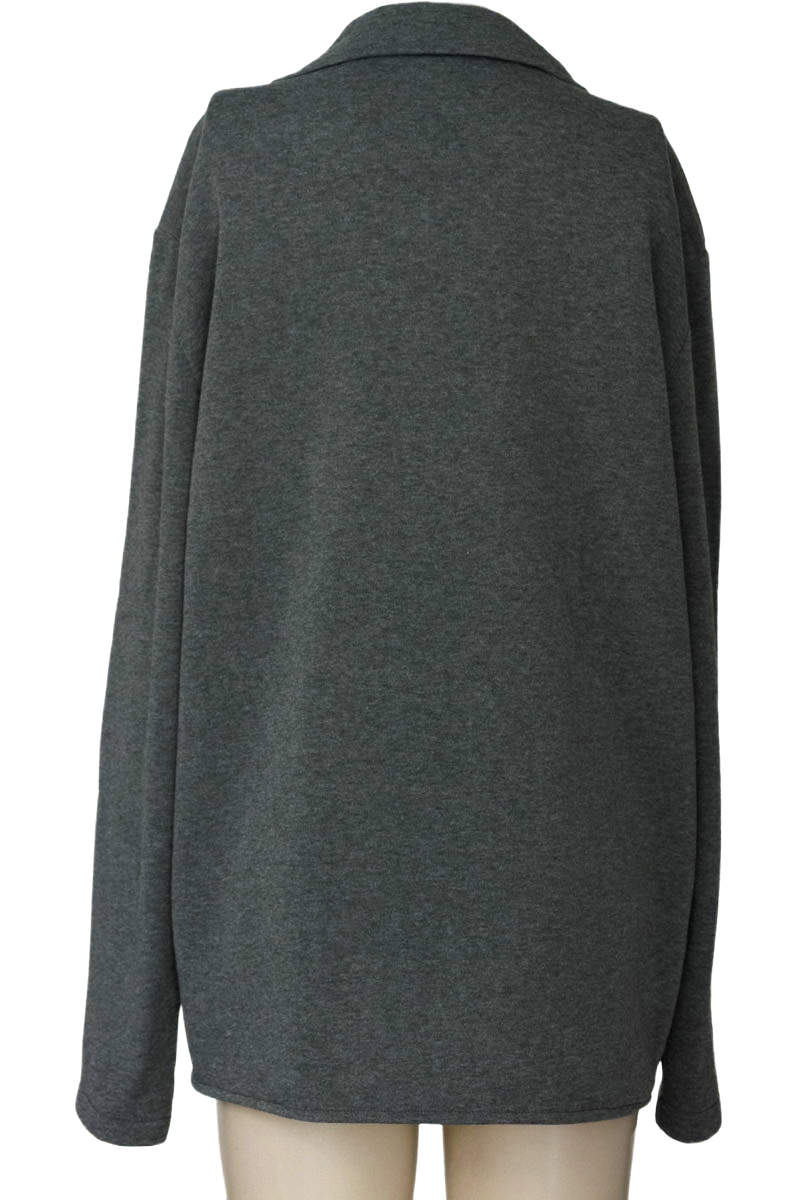 Chaqueta / Abrigo color Gris - Closeando