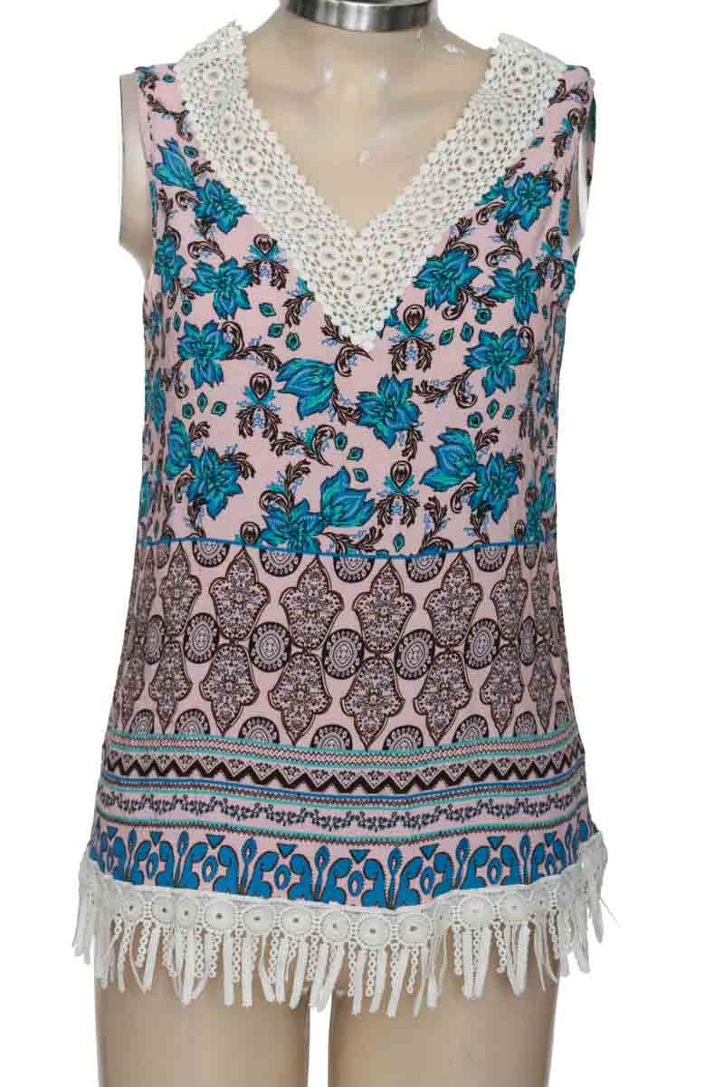 Top / Camiseta color Rosado - G+S