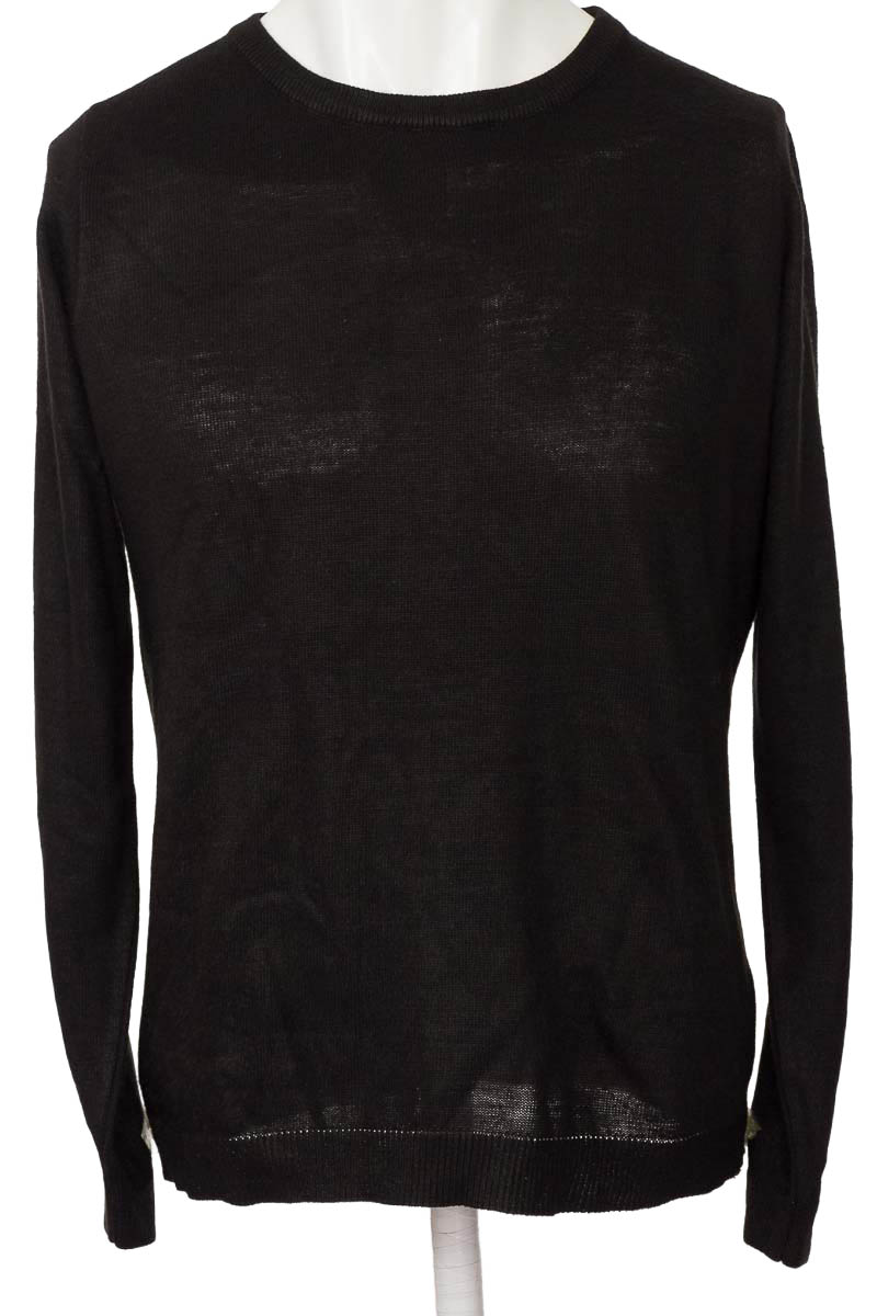 Sweater color Negro - Inspiración