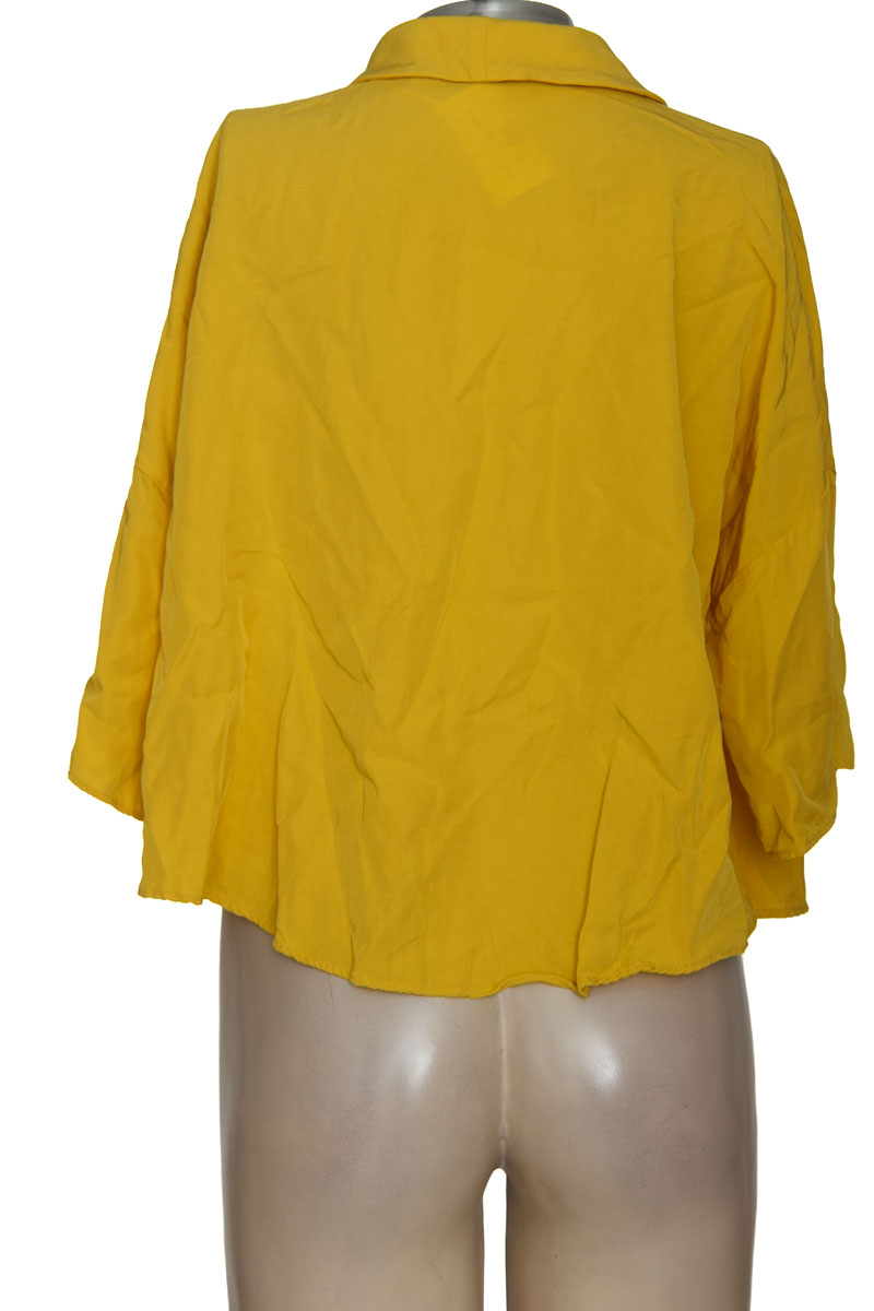 Blusa color Amarillo - Zara