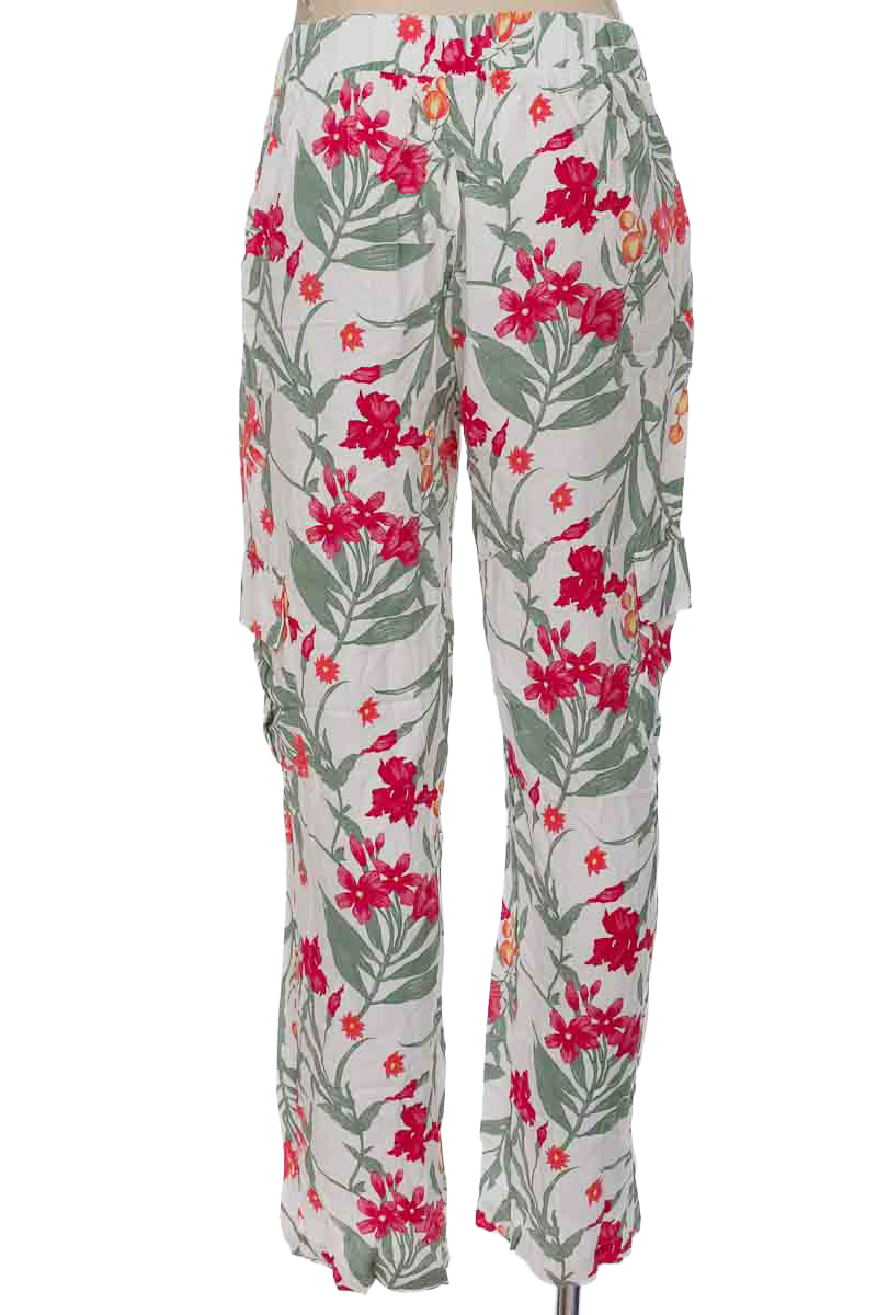 Pantalones color Blanco - Leonisa