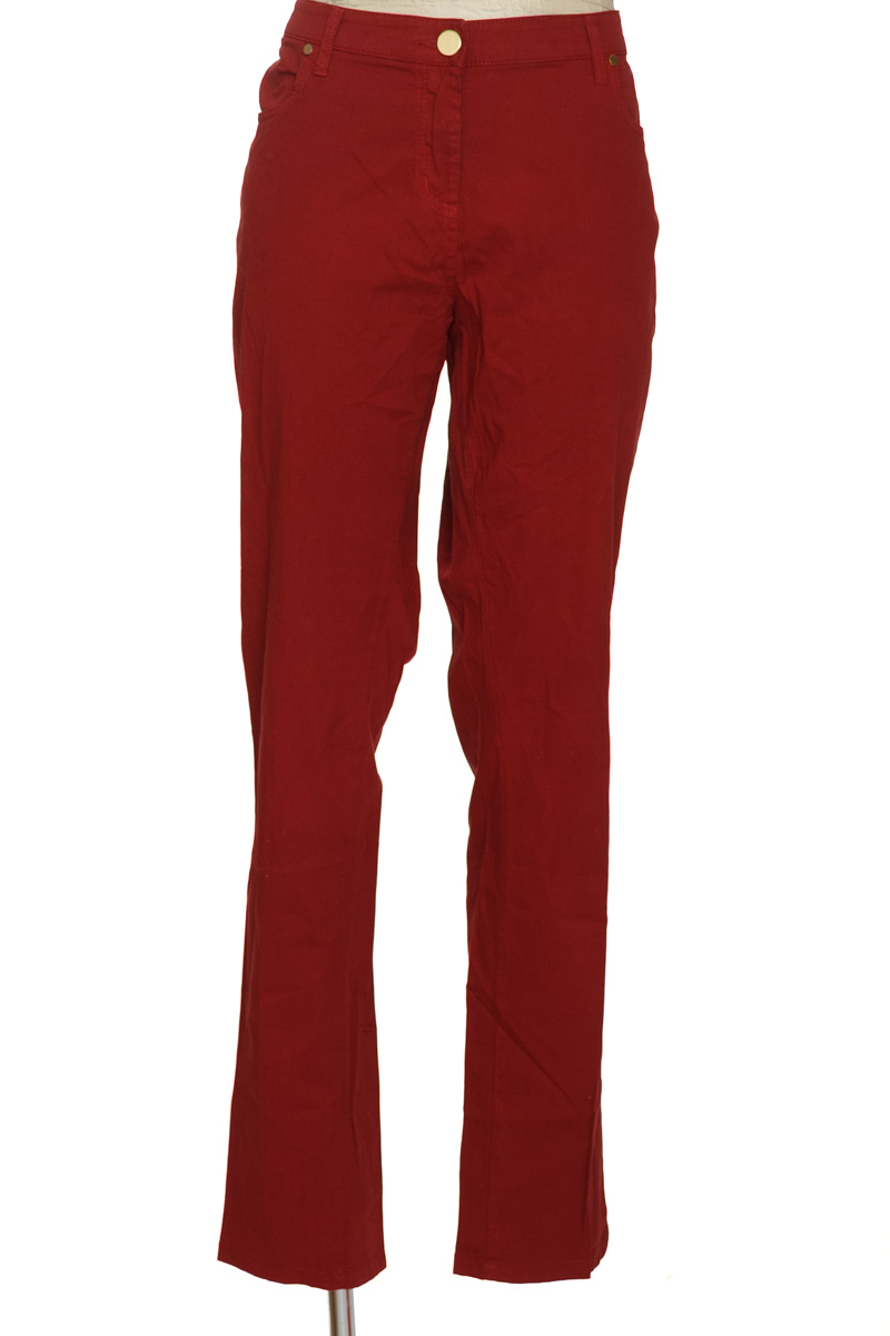 Pantalones color Rojo - Fiorella