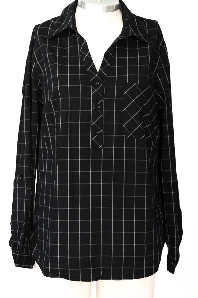 Blusa color Negro - XUSS