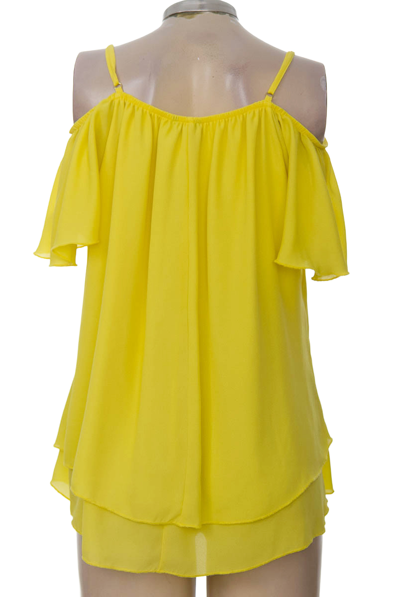 Blusa color Amarillo - XUSS