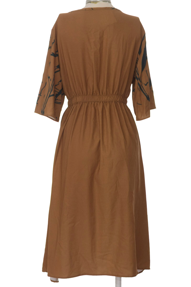 Vestido / Enterizo color Café - Closeando