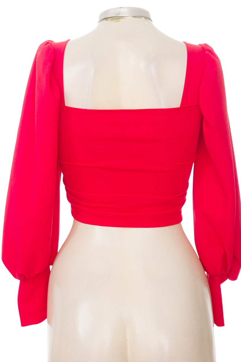 Blusa color Rojo - Closeando