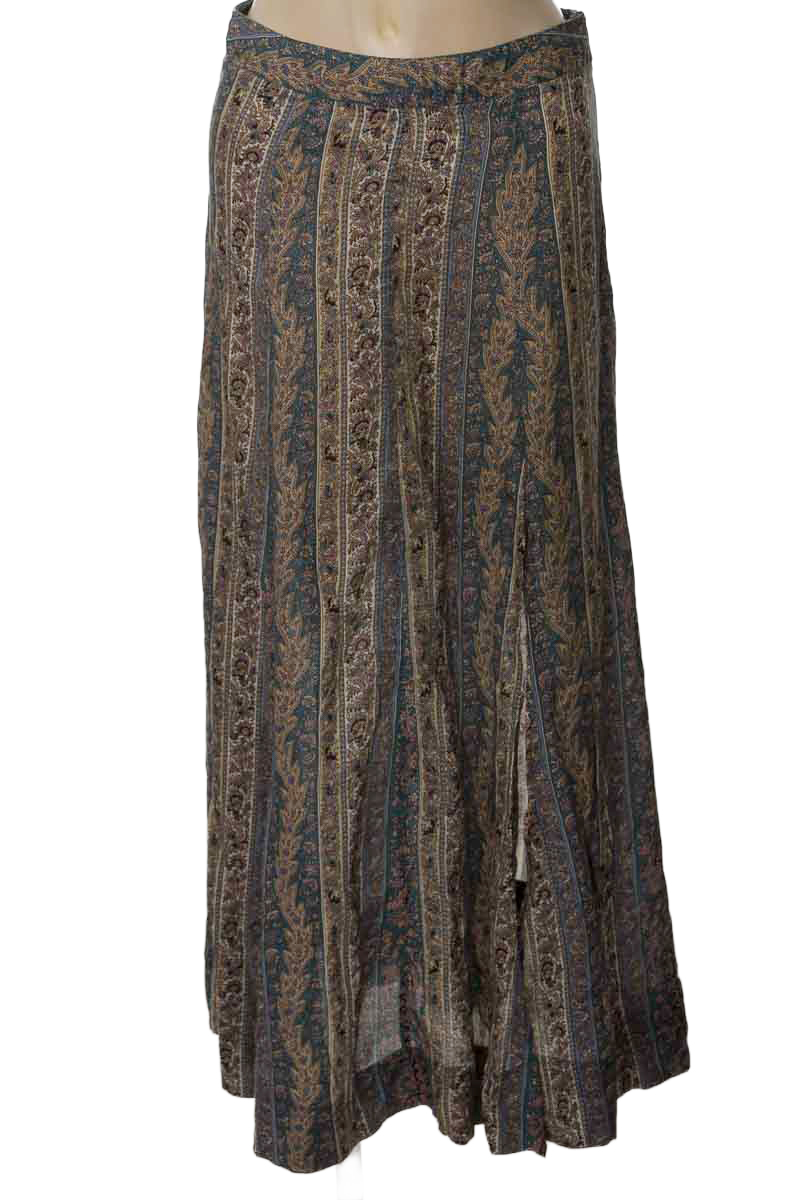 Falda color Estampado - Closeando