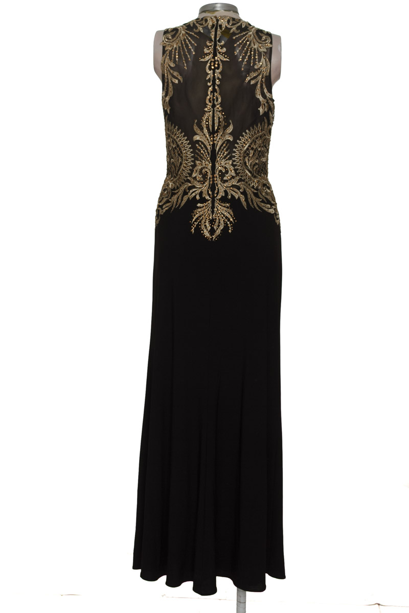 Vestido / Enterizo color Negro - cachet