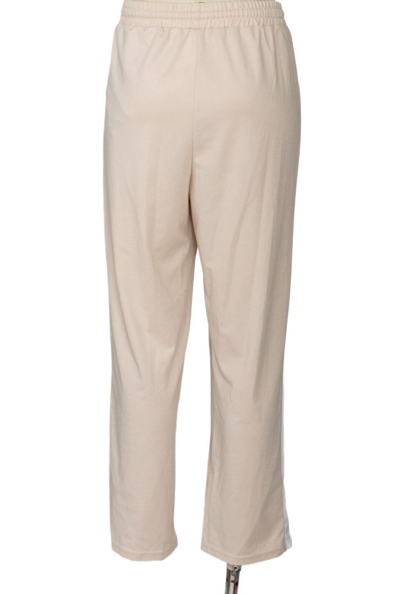 Pantalones color Beige - Closeando