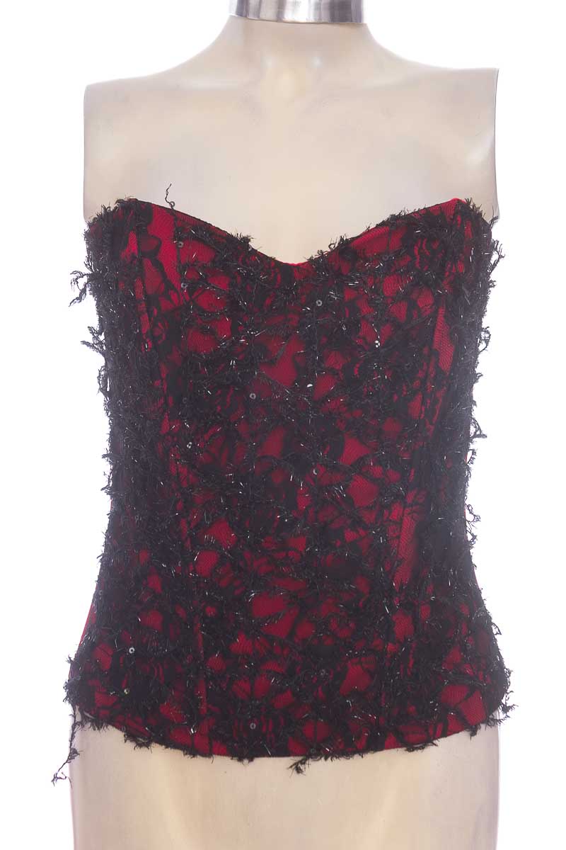 Top / Camiseta color Rojo - Open Corse