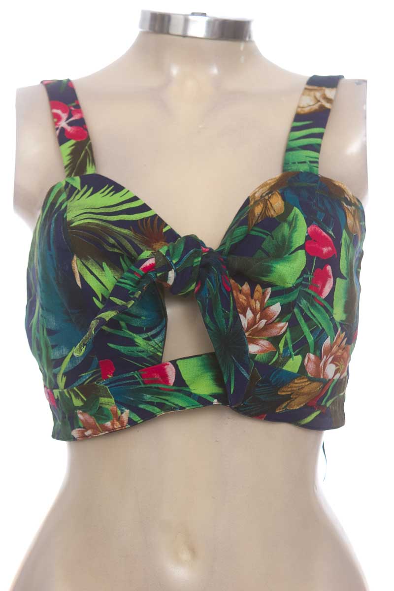 Top / Camiseta color Verde - ELA