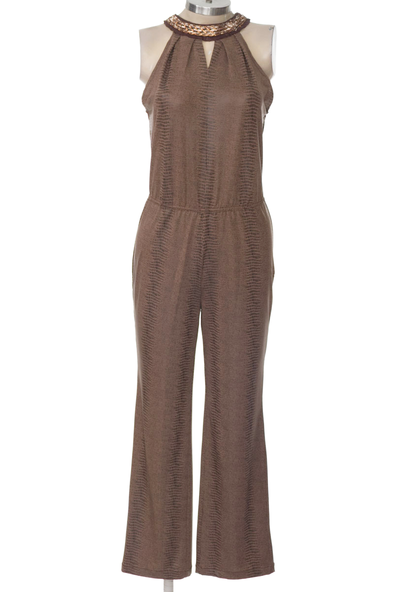 Vestido / Enterizo color Café - Closeando