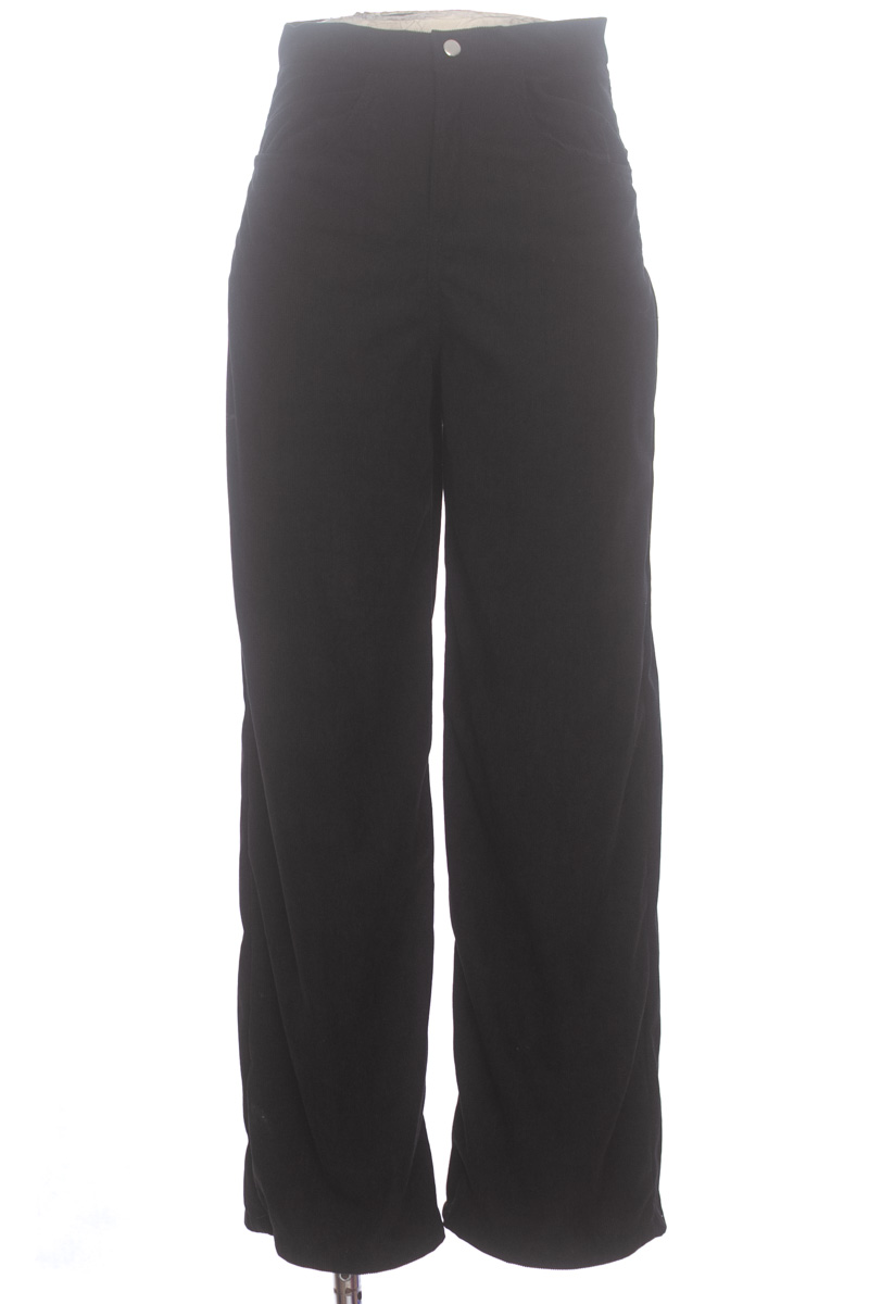 Pantalones color Negro - Closeando