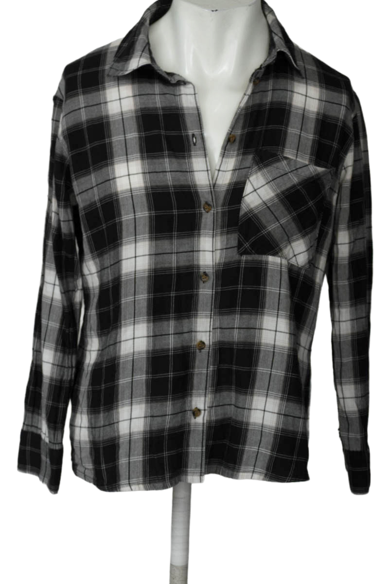 Camisa color Negro - Divided by H&M