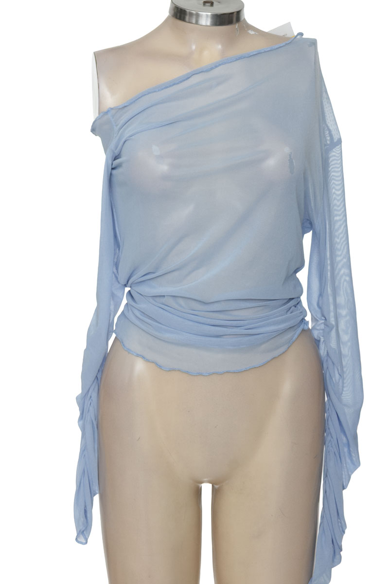 Ropa Deportiva / Salida de Baño color Azul - Closeando