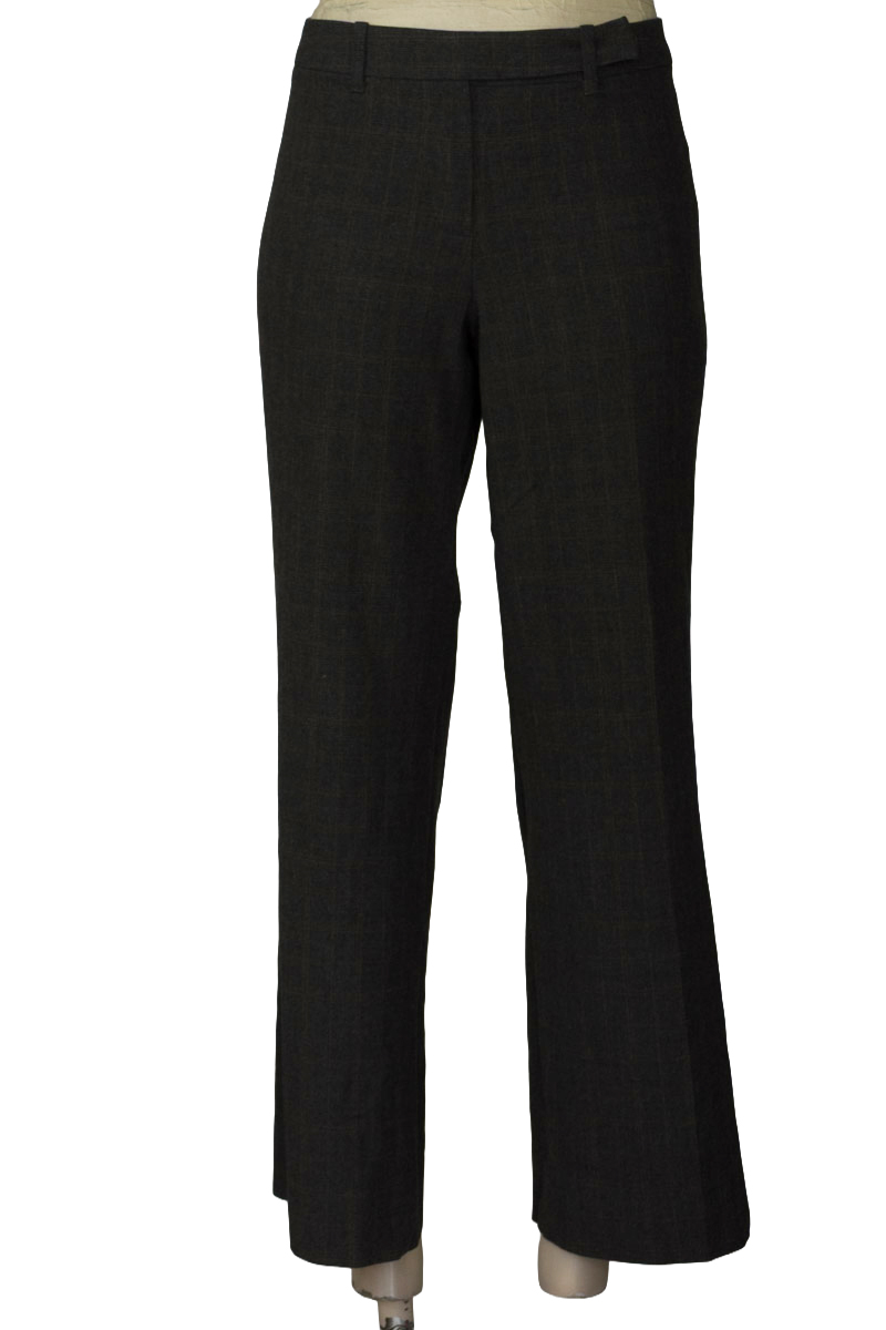 Pantalones color Gris - Closeando