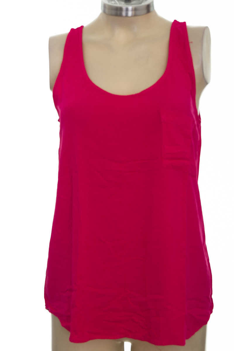 Top / Camiseta color Fucsia - Facol talla 8 de Segunda Mano | Closeando