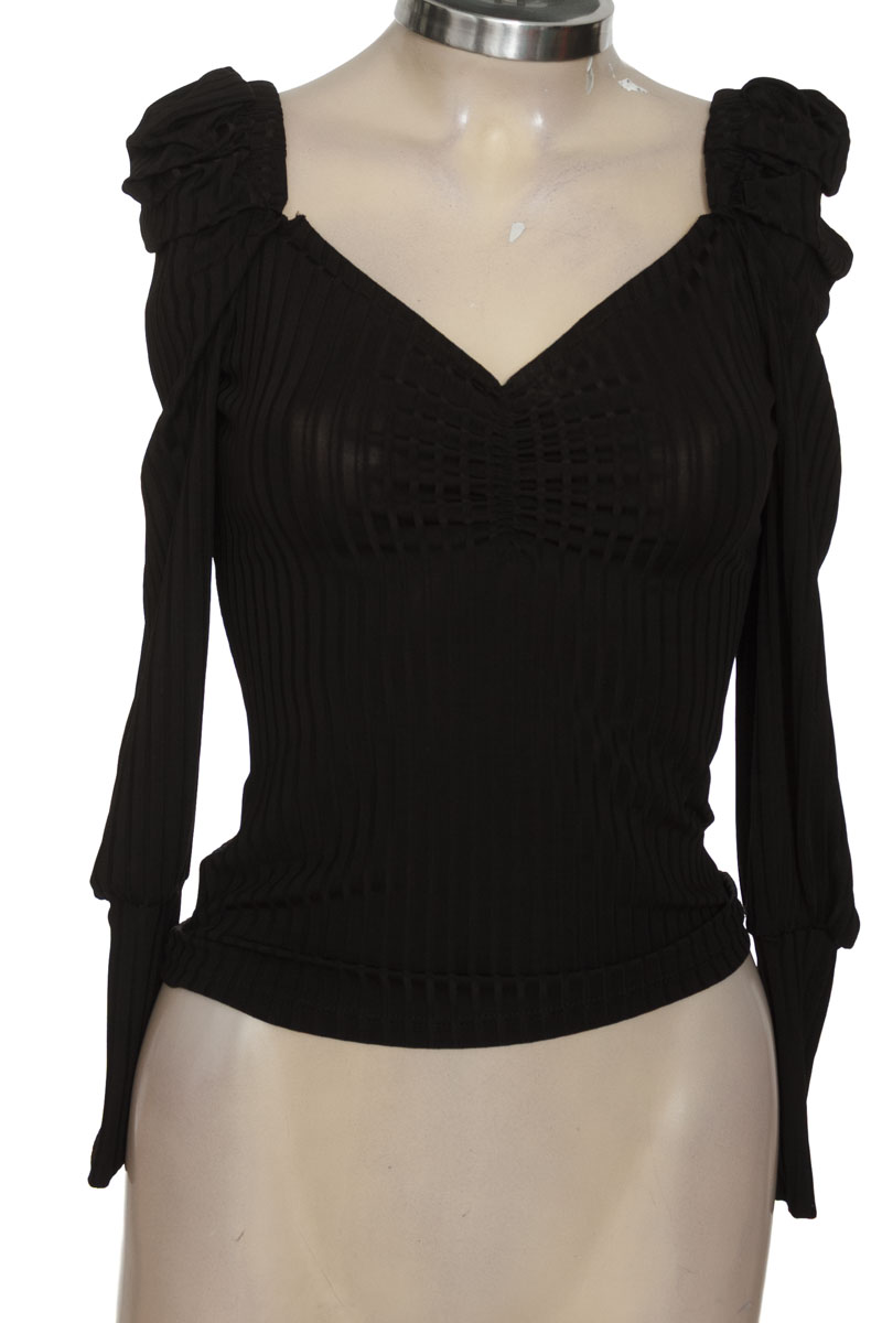 Blusa color Negro - Kaiross