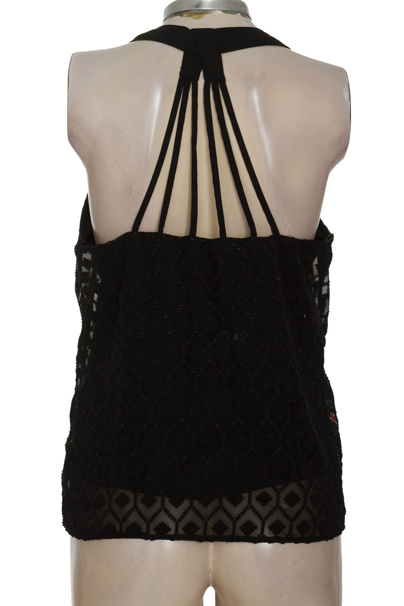 Top / Camiseta color Negro - Candie´s