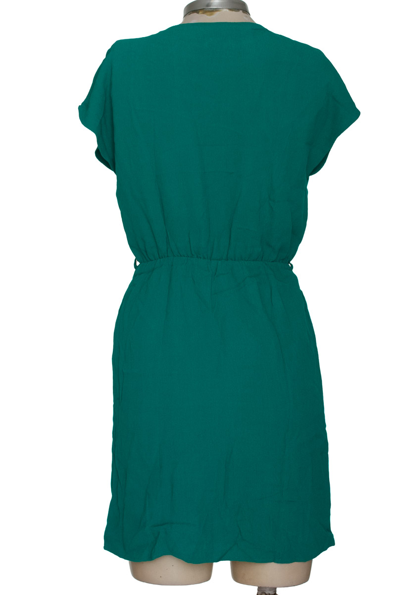 Vestido / Enterizo color Verde - MANGO