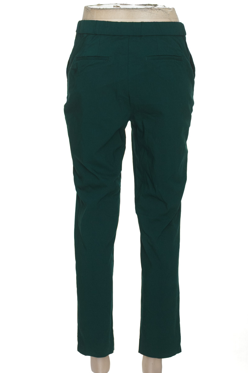 Pantalones color Verde - University Club