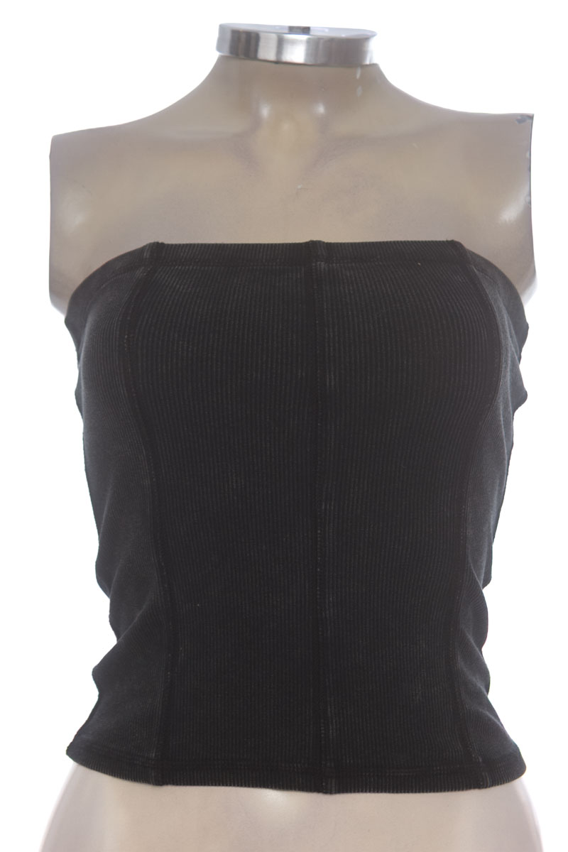 Top / Camiseta color Negro - Divided by H&M