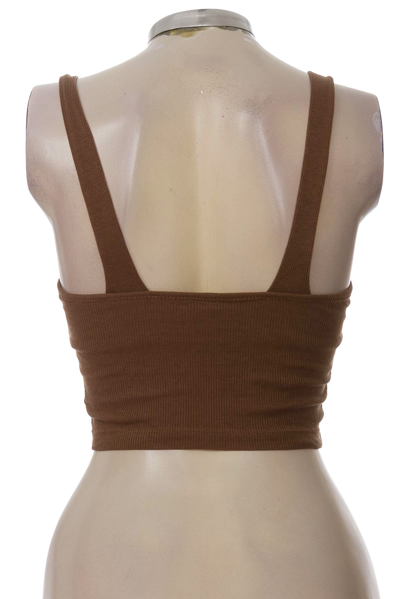 Top / Camiseta color Café - Pacifika