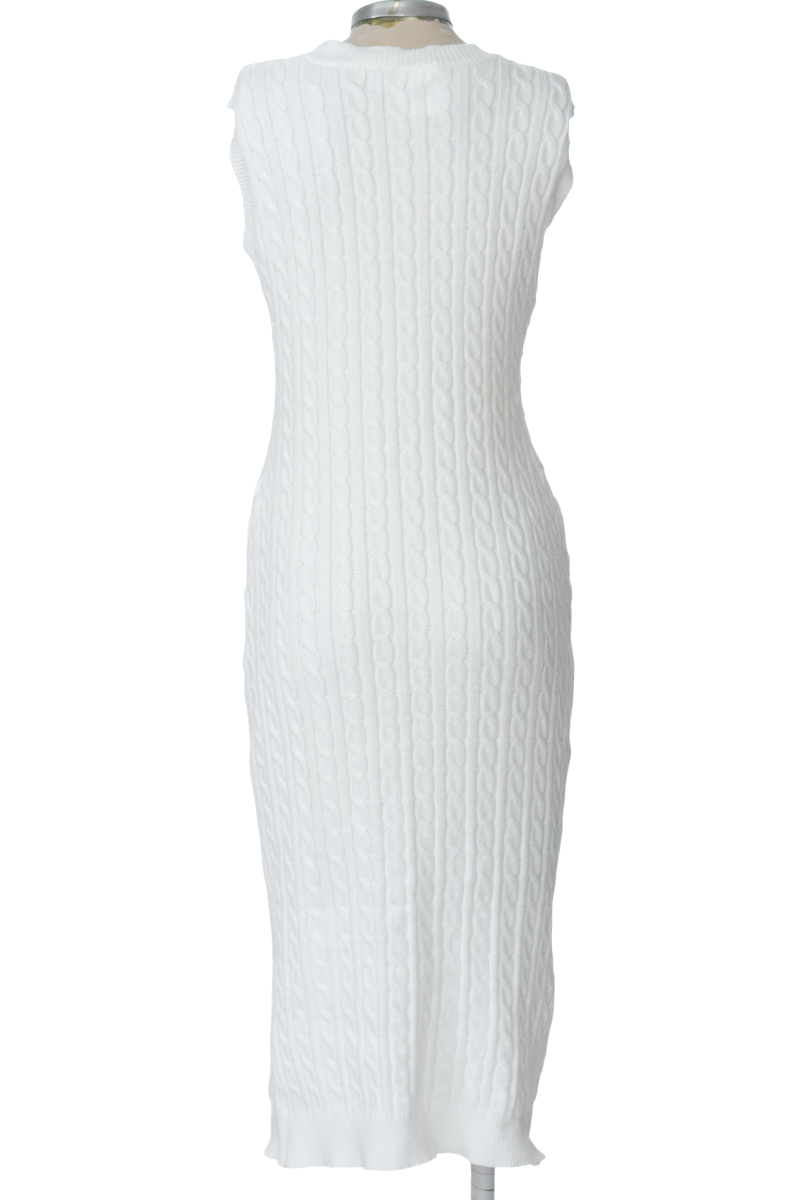 Vestido / Enterizo color Blanco - Closeando