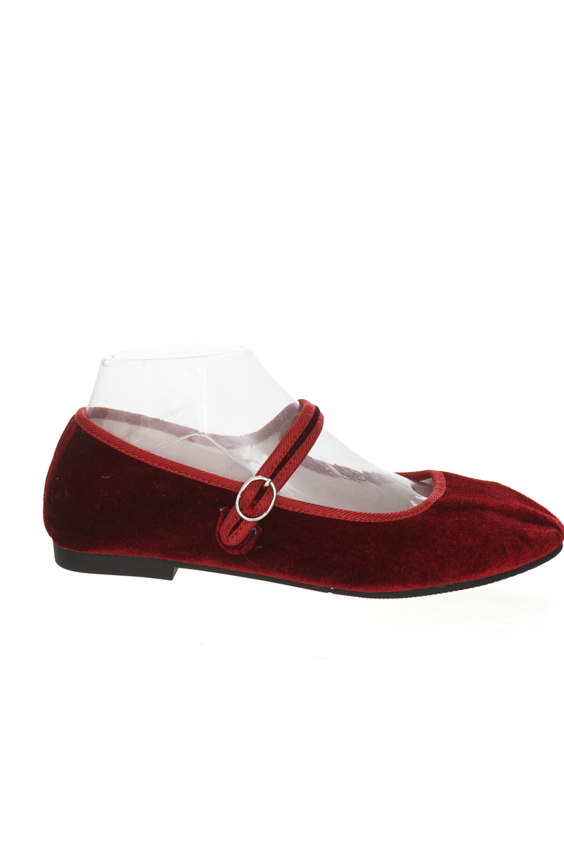 Zapatos color Vinotinto - Closeando