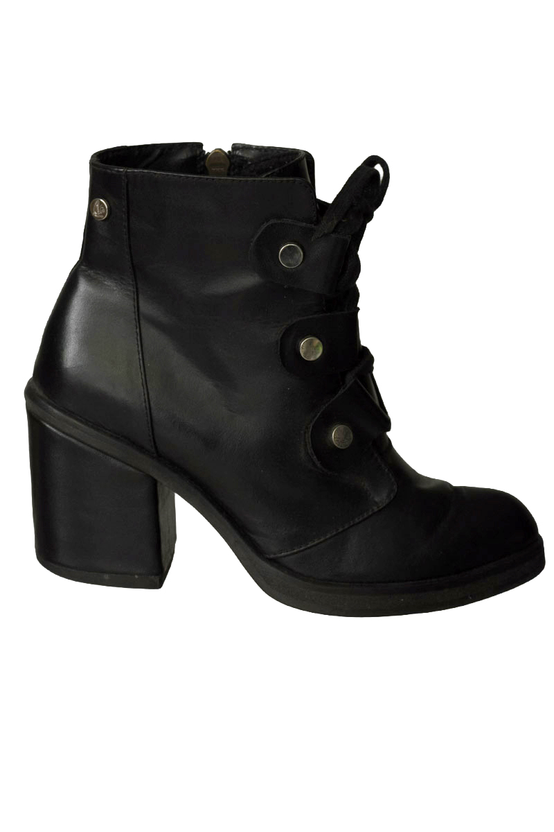Zapatos color Negro - Closeando