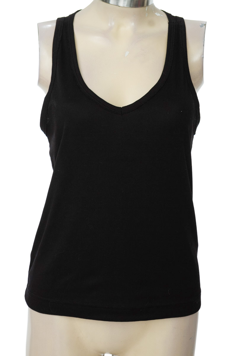 Top / Camiseta color Negro - Tennis