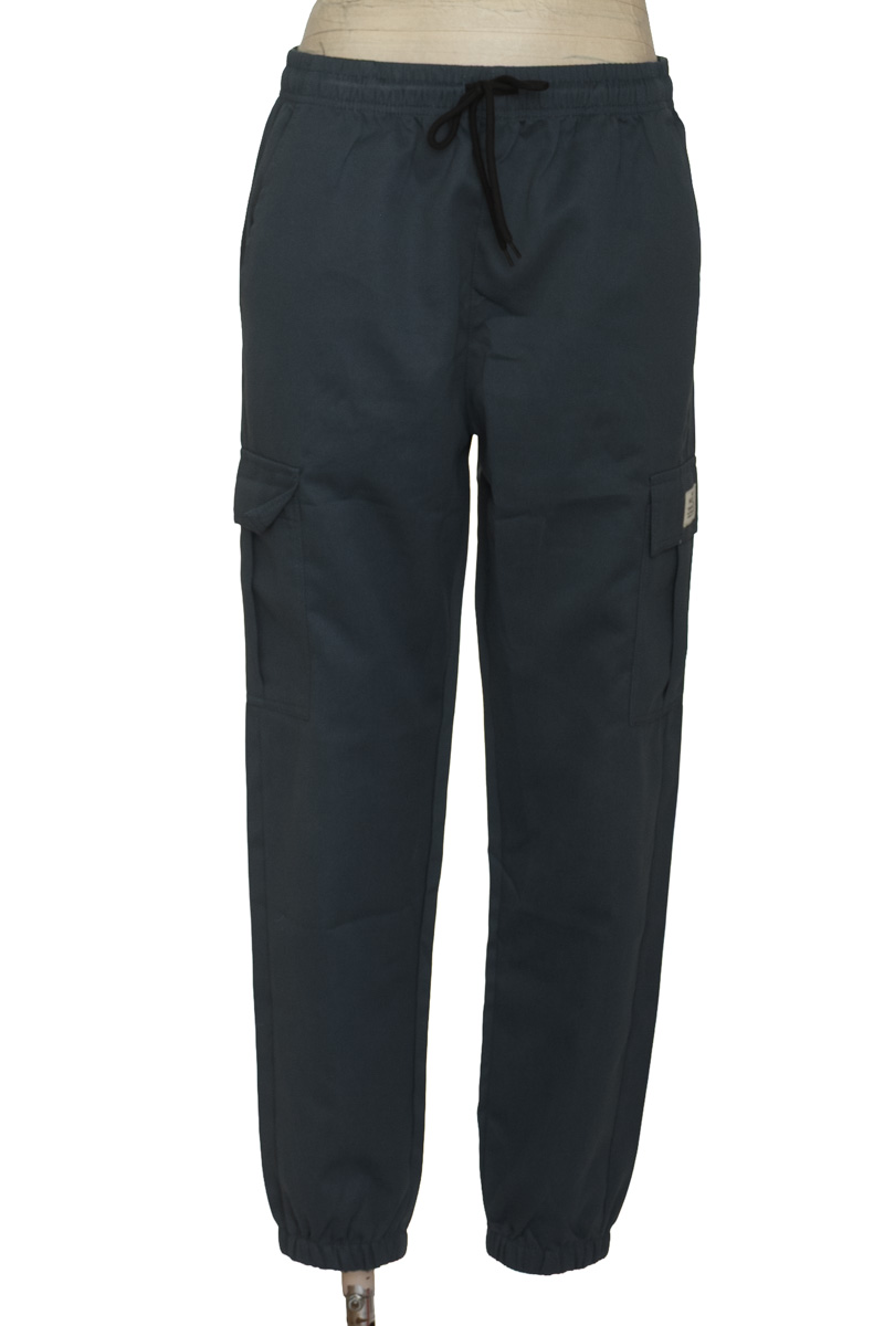 Ropa Deportiva color Azul - Closeando