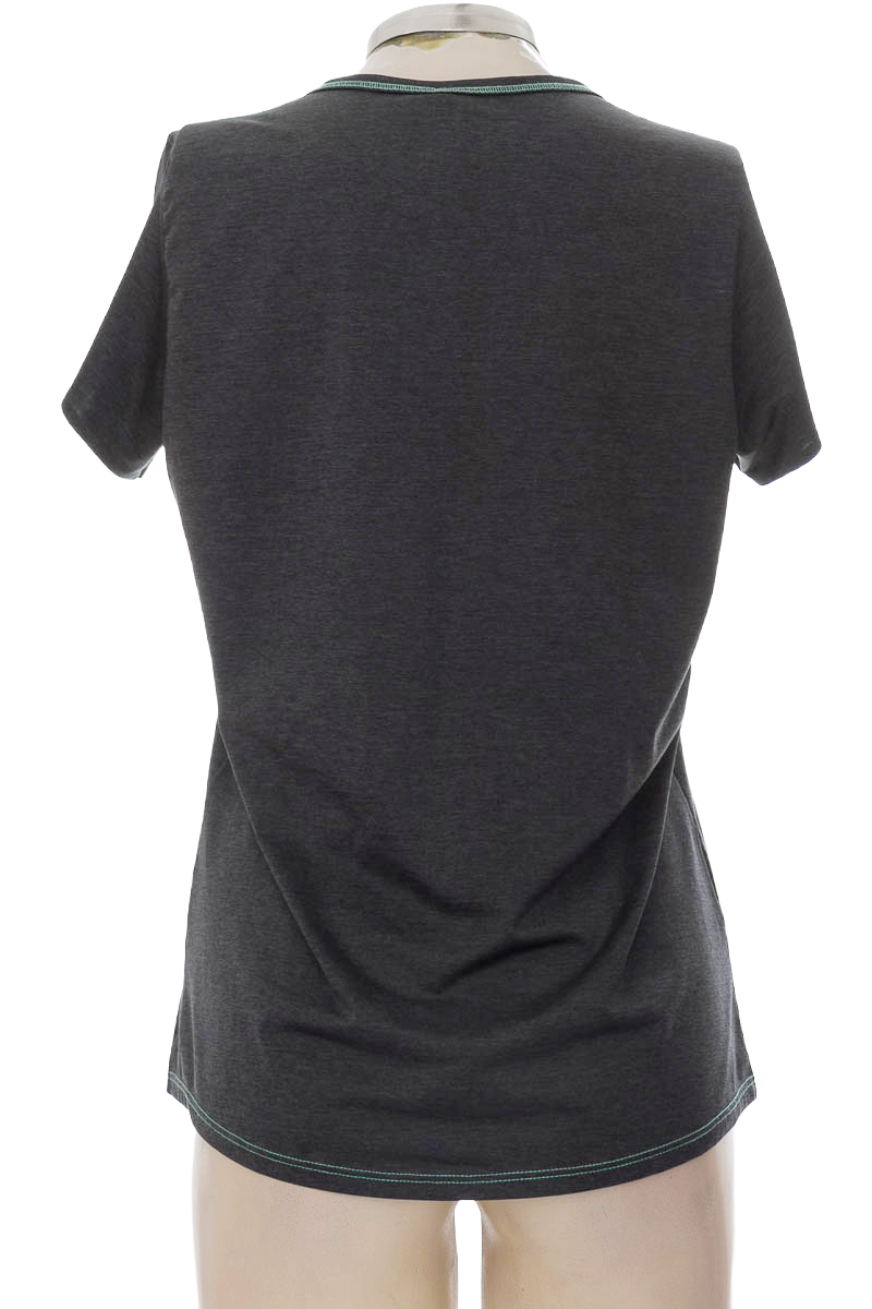 Ropa Deportiva / Salida de Baño color Gris - ALTIVA