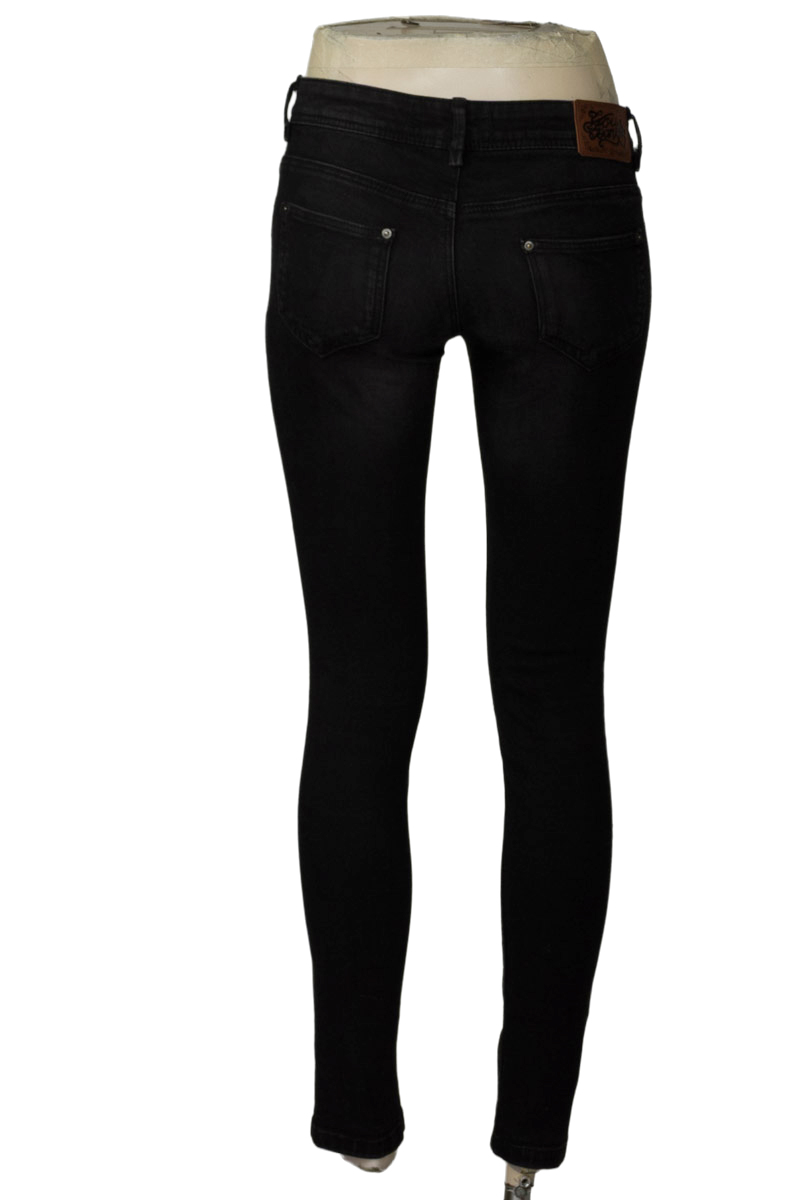 Pantalones color Negro - Bershka